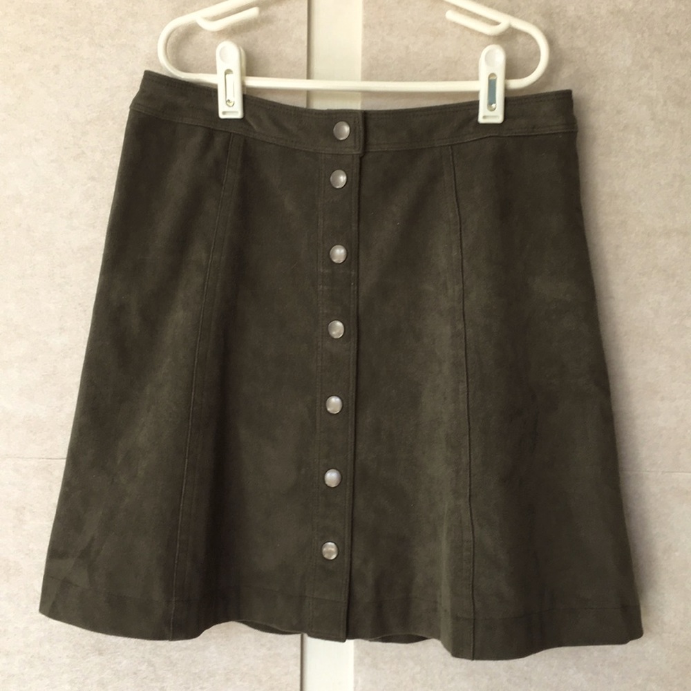 Abercrombie high waist snap front skirt faux suede